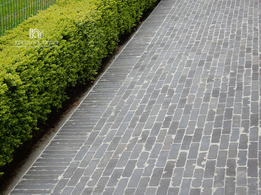 afsluitingen kerkhove opritten en terrassen